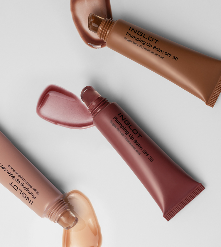 Нанесення бальзаму для губ SPF 30